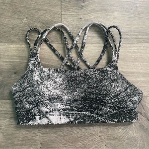 Athleta Hyper Focused Glades Sports Bra Size Small